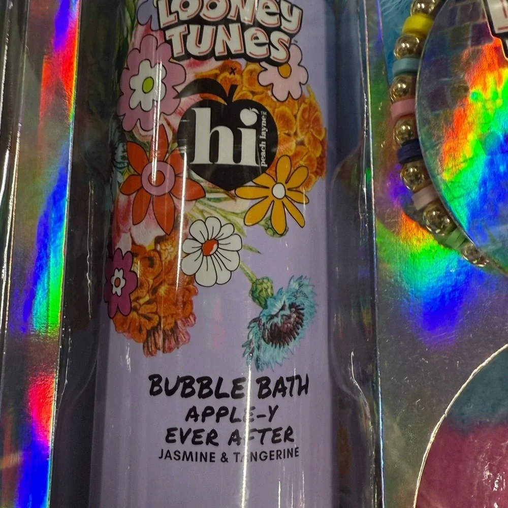 Looney Tunes Bath Set NEW in Box Spa Set Gift Box Set